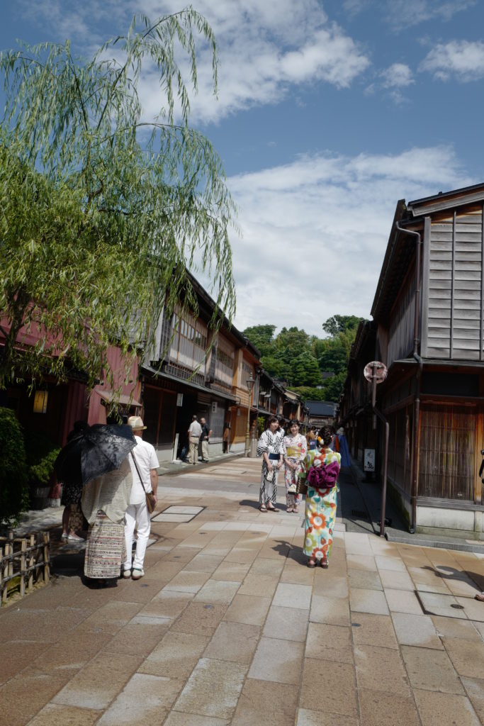 ひがし茶屋街