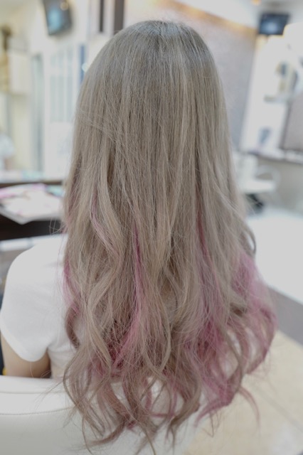 インナーカラー ピンク 美容院 Achic アシック は群馬の髪質改善専門店です