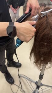 群馬県  伊勢崎市 髪質改善 美容室アシック 縮毛矯正 トリートメント　美容師 有賀聡  口コミ 阪神タイガース 　美髪ケア　酸熱トリートメント　メテオトリートメント　マーブ　ネオメテオストレート　メテオカラー　札幌　村井