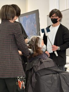 群馬県  伊勢崎市 髪質改善 美容室アシック 縮毛矯正 トリートメント　美容師 有賀聡  口コミ 美髪ケア　酸熱トリートメント　メテオトリートメント　マーブ　ネオメテオストレート　メテオカラー
アルテマ志賀