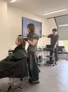 群馬県 伊勢崎市 髪質改善 美容室アシック 縮毛矯正 トリートメント 美容師 有賀聡 口コミ 美髪ケア 酸熱トリートメント メテオトリートメント マーブ ネオメテオストレート メテオカラー
アルテマ 志賀