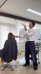 群馬県 伊勢崎市 髪質改善 美容室アシック 縮毛矯正 トリートメント 美容師 有賀聡 口コミ 美髪ケア 酸熱トリートメント メテオトリートメント マーブ ネオメテオストレート メテオカラー
札幌増田